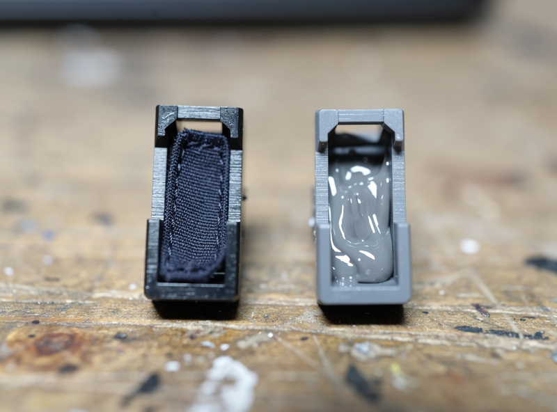 Comparing a fabric-padded stabilizer stem against a greased one